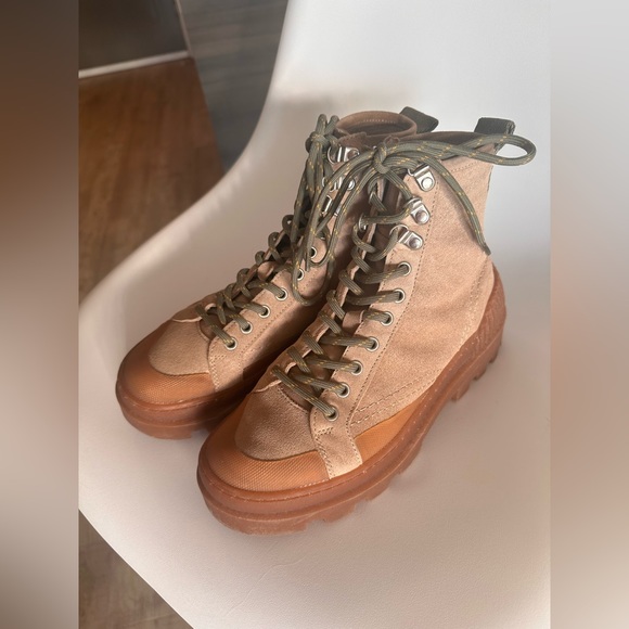 Low Heel Laced Ankle Boots - Picture 2 of 7